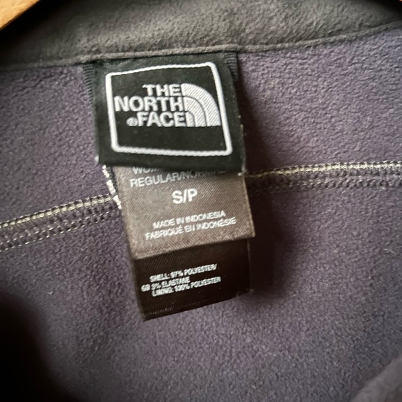 The NorthFace fleece lined wind breaker jacket. Light Sage Green, Size: S/P - Picture 5 of 5